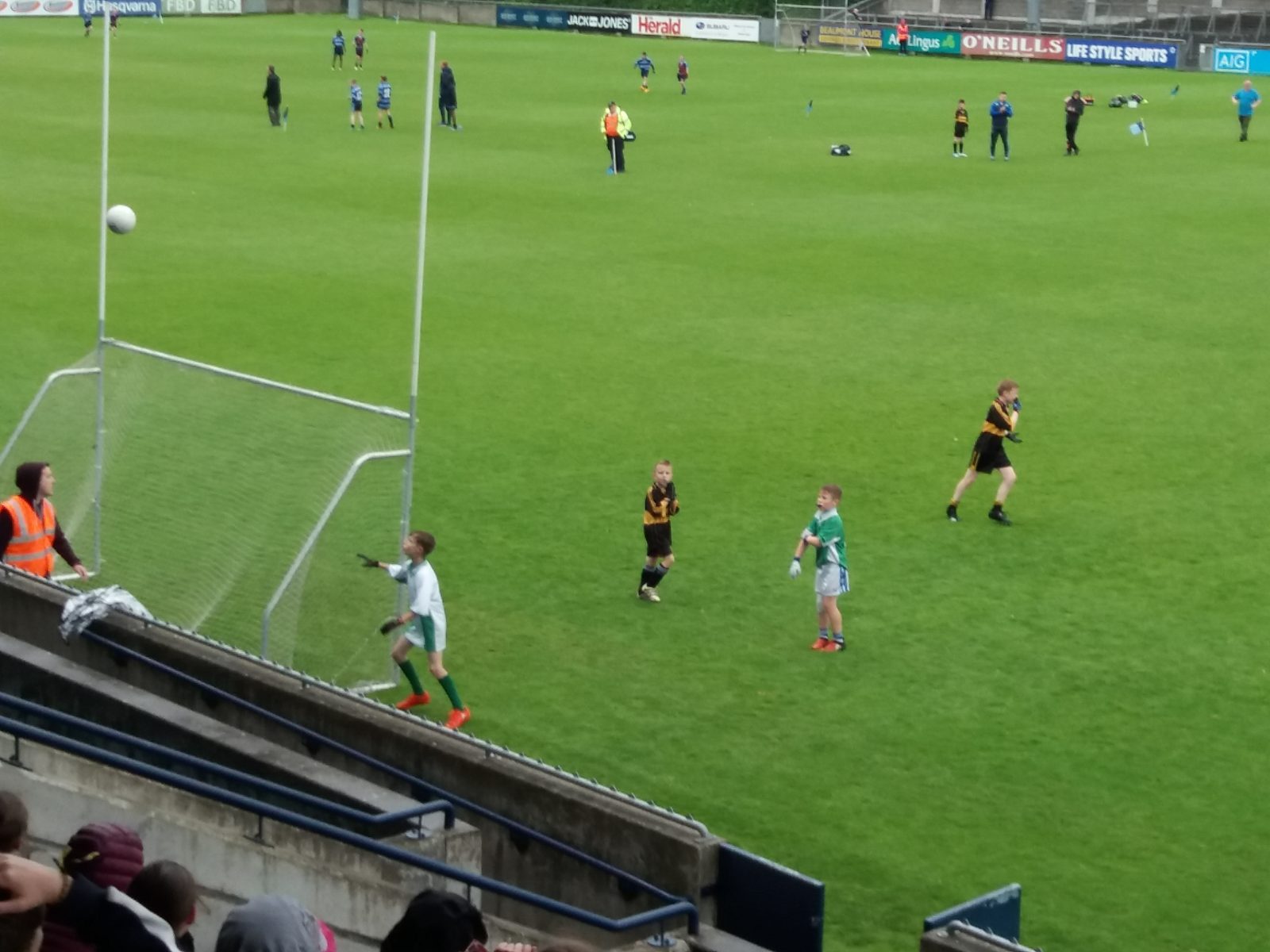 Our footballers in black and amber in a league final