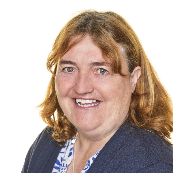 Ms Cindy Halpin